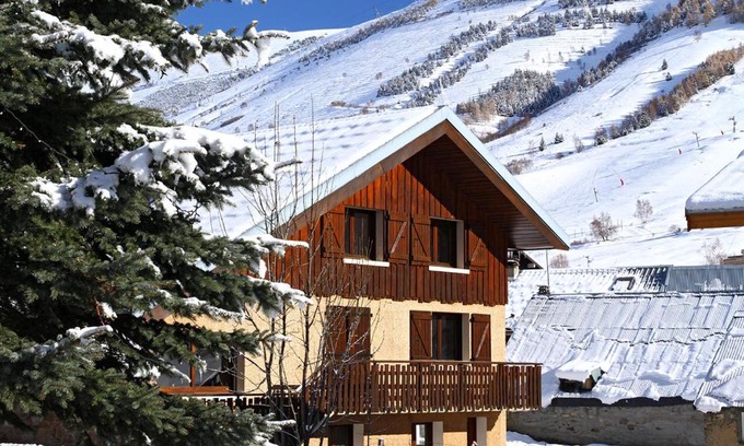 Les Deux Alpes Chalet De Esquí | Chalet Alpina