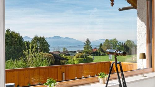 Seeon-Seebruck Apartamento | CHALET AM SEE - Seeblick Bergblick modern charmant NEU