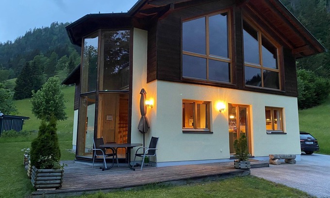 Russbach am Pass Gschuett Chalet De Esquí | Chalet 'Skiblickhaus' con vistas a la montaña, terraza privada y Wi-Fi