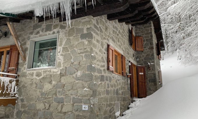 Abetone Chalet De Esquí | Chalet 'Baita Le Pozze' con vistas a la montaña, jardín privado y Wi-Fi