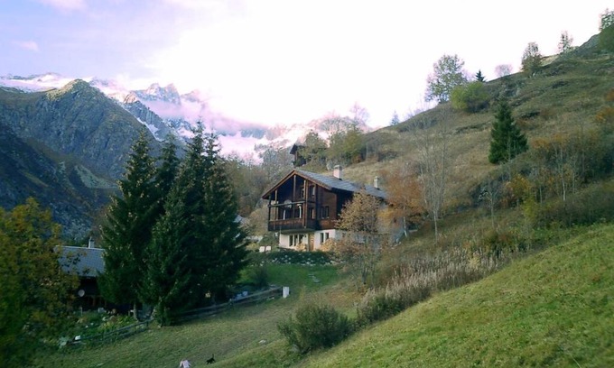 Bellwald Casa | Chalet BANULARA Platz für 14 Personen auf drei Etagen