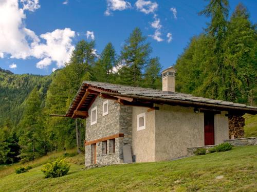 Sampeyre Chalet De Esquí | Chalet Casot Pra Viei by Interhome