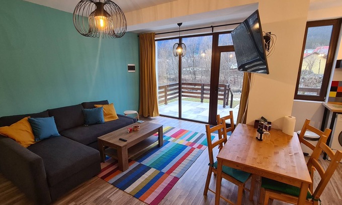 Busteni Casa | Chalet Cati Riverfront and Mountain View | Baby Crib