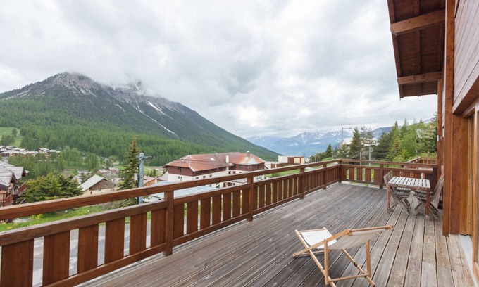 Montgenevre Chalet De Esquí | Chalet Chaberton, 4 berooms up to 13 guests