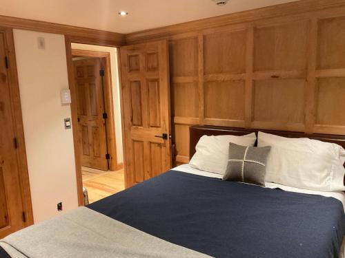 Aspen Apartamento | Chalet Chic 2BR plus Queen Sleeper Sofa