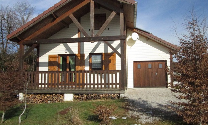 Moirans-en-Montagne Chalet De Esquí | Chalet Classé 3 Étoiles par L'office du Tourisme du Jura, 6/8 Personnes