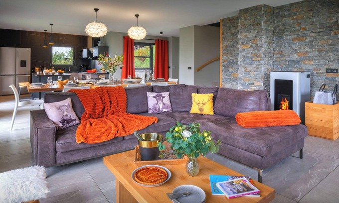 Doucy-Combelouviere Chalet De Esquí | Chalet Confidentiel - secluded stay mountain & valley views - OVO Network