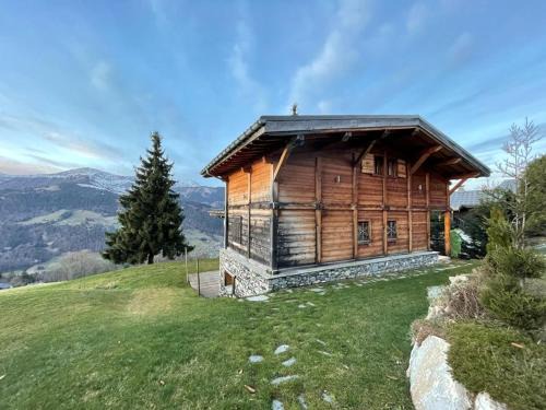 Crest-Voland Chalet De Esquí | Chalet de caractère pour 12 pers, 165m², 5 chambres, cheminée, hammam, babyfoot, proche des Saisies. - FR-1-733-76