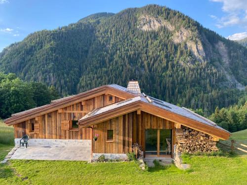 Saint-Gervais-les-Bains Chalet De Esquí | chalet du Champel jacuzzi
