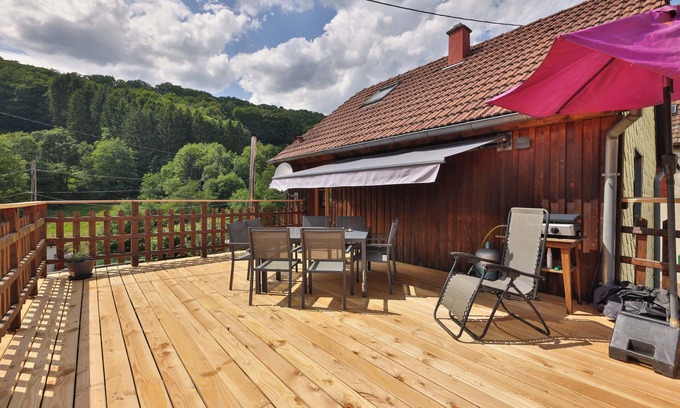 Soultzeren Chalet De Esquí | Chalet du Tanet in Soultzeren for 7 people spa sauna