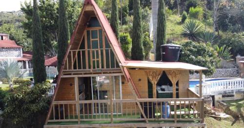 La Estrella Otro | Chalet El Pinal - Copacabana