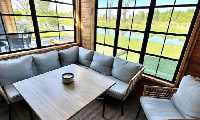 Saint-Anicet Chalet De Esquí | Chalet en Bordure du Canal le 236