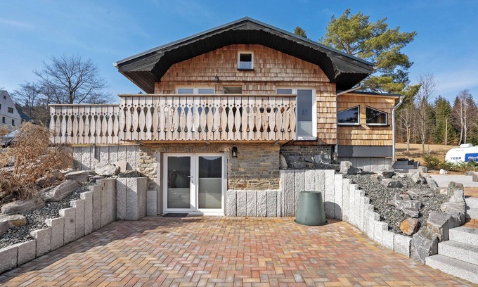 Johanngeorgenstadt Chalet De Esquí | Chalet 'Fenzl' con vistas a la montaña, terraza privada y Wi-Fi