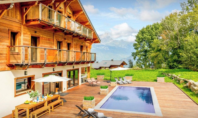 Saint-Gervais-les-Bains Chalet De Esquí | Chalet Woodman - alpine base for 14, spa and summer pool - OVO Network