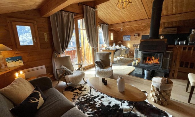 Saint-Marcel Chalet De Esquí | Chalet de charme 8 pers avec parking, cheminée et terrasse - Saint-Martin-de-Belleville - FR-1-452-35