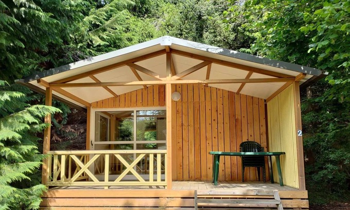 Saint-Sauves-d'Auvergne Chalet De Esquí | Chalet Privée Dans un Domaine à Saint-sauves D'auvergne