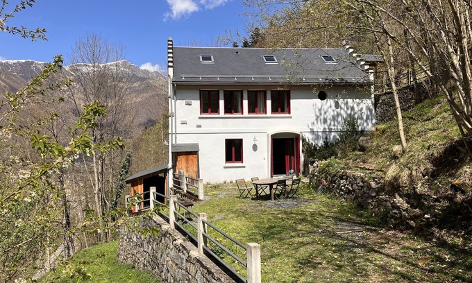 Cauterets Casa | Chalet de montaña de alta gama para 12 personas