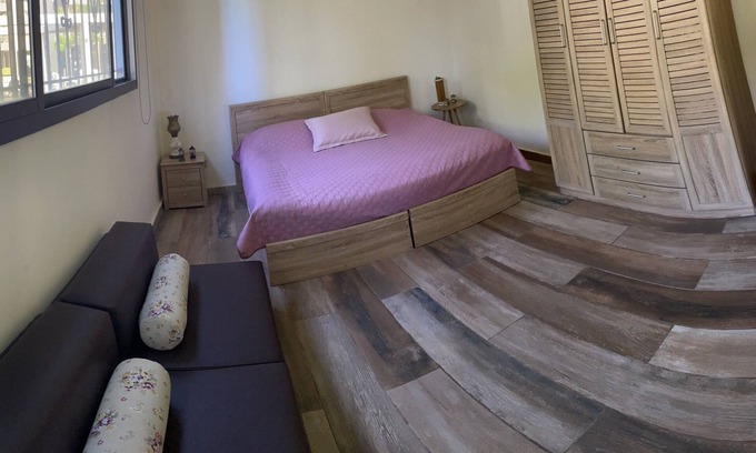 Mounsef Chalet De Esquí | Chalet Batroun frente a la piscina - Batrouna Park Resort