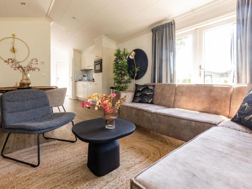 Municipality of Veldhoven Chalet De Esquí | Chalet in Brabant with Spacious Garden