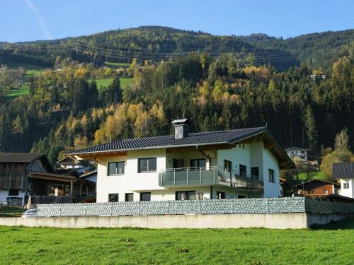 Kaltenbach Apartamento | Chalet in Kaltenbach near Ski Lift