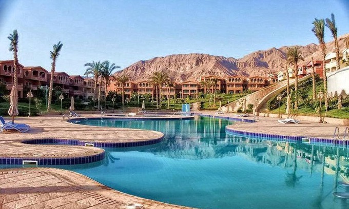 Ras Sudar Chalet De Esquí | Chalet in Porto Sokhna resort- Panorama Buildings