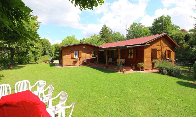 Citta di Castello Chalet De Esquí | Chalet en Umbría con piscina privada