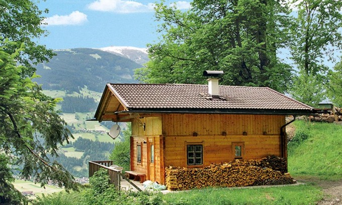 Mayrhofen Chalet De Esquí | Chalet Jagdhütte Eberharter - MHO112 by Interhome