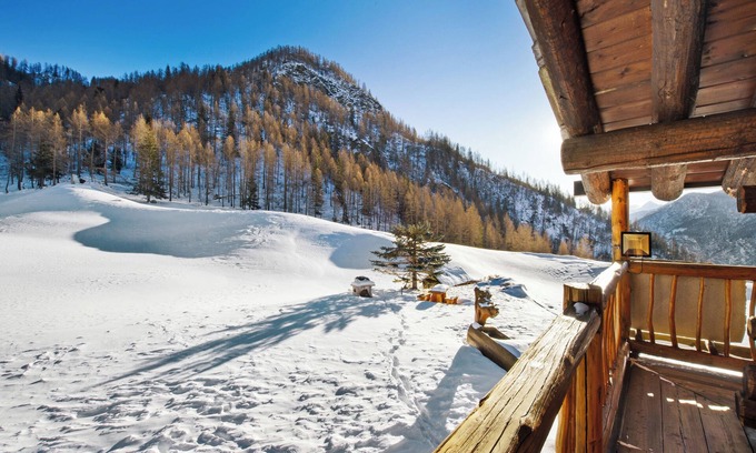 Valtournenche Chalet De Esquí | Chalet 'L'Ange Des Neiges' con vistas a la montaña, piscina privada y Wi-Fi