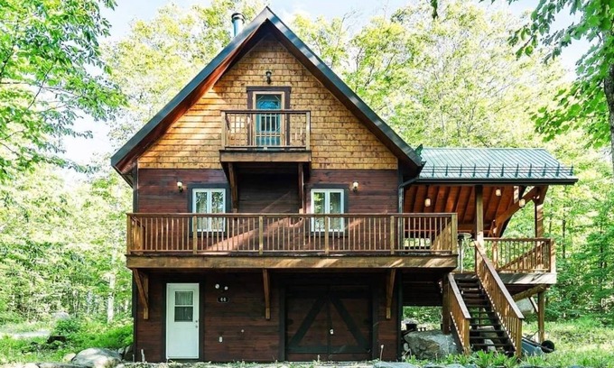 Les Pays-d'en-Haut Regional County Municipality Chalet De Esquí | Chalet Le Rustique; leschalets.com