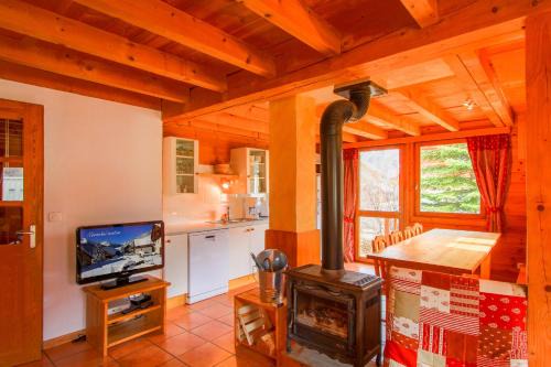 Nevache Chalet De Esquí | Chalet L'Eitièro hameau des Chazals Nevache Hautes Alpes