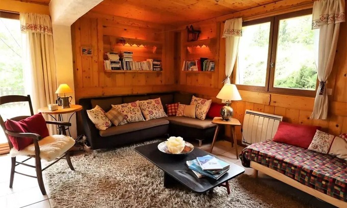 Villard-sur-Doron Chalet De Esquí | Chalet La Cordillera - The Seizures. Beautiful renovated chalet for 10 to 12 people.
