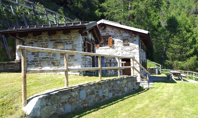Incudine Chalet De Esquí | Chalet "la Cort", rodeado de naturaleza