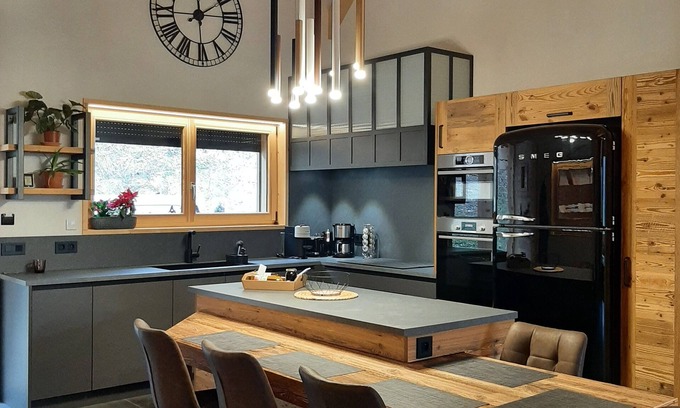 Entremont Chalet De Esquí | Chalet "La Ferme d'Aimé", new, sleeps 15