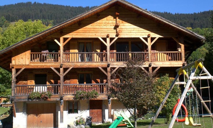 La Clusaz Chalet De Esquí | Chalet Le Carré