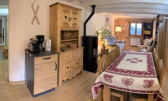 La Giettaz Casa | CHALET LE CHAR - "L'ETALE" GITE