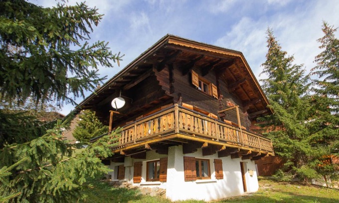 Les Saisies Chalet De Esquí | Chalet 'Le Grenier' con vistas a la montaña, jardín privado y Wi-Fi
