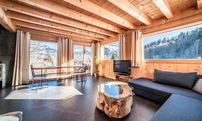 Les Esserts Chalet De Esquí | Chalet 'Le Mas Devant' con vistas a la montaña, terraza privada y Wi-Fi