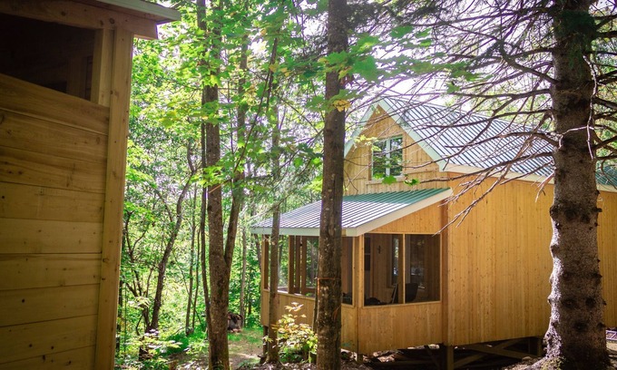 Sainte-Beatrix Cabina | Vrbo Property
