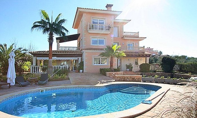 Sa Torre Villa | CHALET LIBERTAT - Fantástico chalet con piscina y WiFi gratis