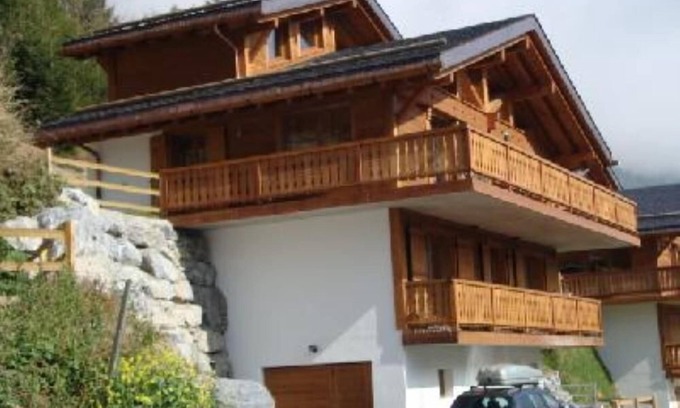 Morgins Chalet De Esquí | Casa de montaña (madera / piedra) - Morgins