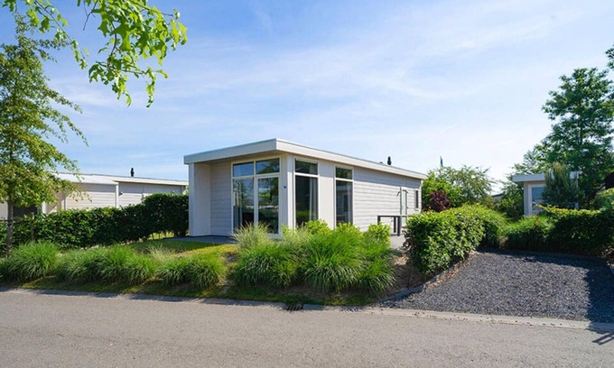 Biddinghuizen Chalet De Esquí | Chalet cerca de Veluwemeer con terraza