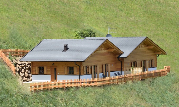 Ultimo Chalet De Esquí | Chalet 'Niederhaushof Enzian' con vistas a la montaña, jardín privado y Wi-Fi