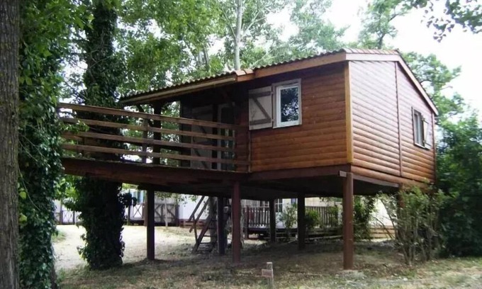 Rochegude Chalet De Esquí | Chalet auf Stilt / Terrace / klimatisiert / schöner Parkblick 4 Personen