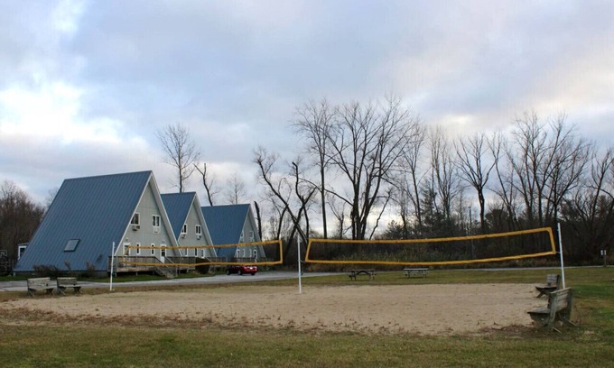 Stevensville Casa | Chalet on the Lake 48 w/ Beach Access, Pools, Sport Courts, Fishing Pond & more!