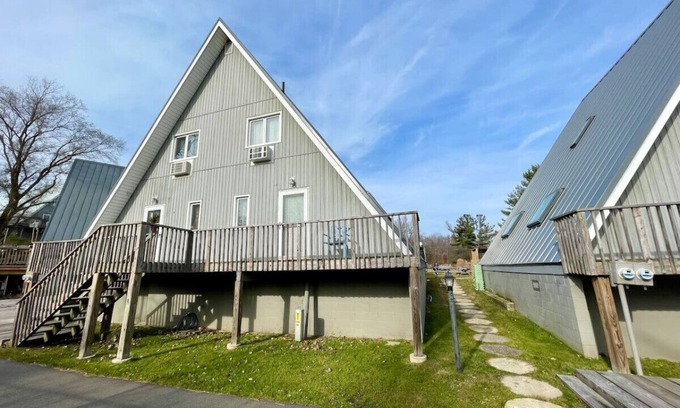 Stevensville Casa | Chalet on the Lake 44 w/ Beach Access, Pools, Sport Courts, Fishing Pond & more!