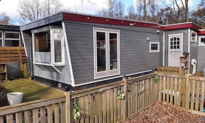 Ryptsjerk Chalet De Esquí | Chalet op de Kleine Wielen 5 Minuten van Aquazoo en Strand
