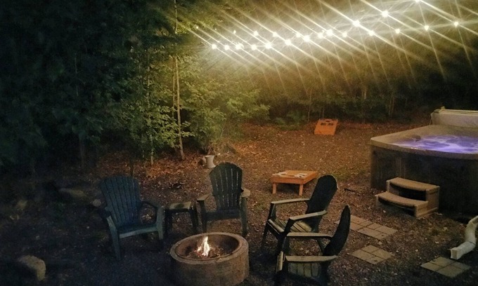 Thornhurst Chalet De Esquí | Chalet, outdoor games, fast Wifi and pet friendly!