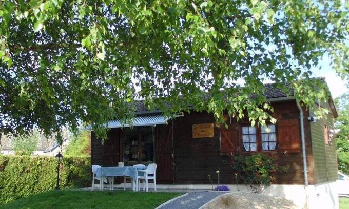 Toulon-sur-Arroux Chalet De Esquí | Chalet Paisible en Impasse sur les Rives de la Rivière Arroux