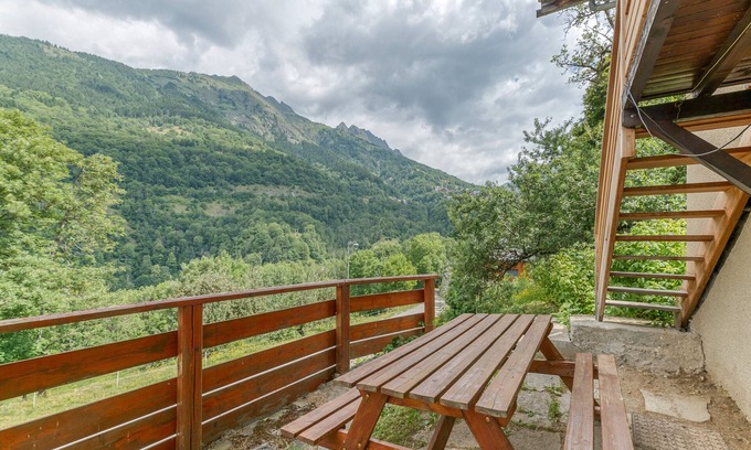 Oz Chalet De Esquí | Chalet 'Passoud 204' con vistas a la montaña, jardín privado y Wi-Fi