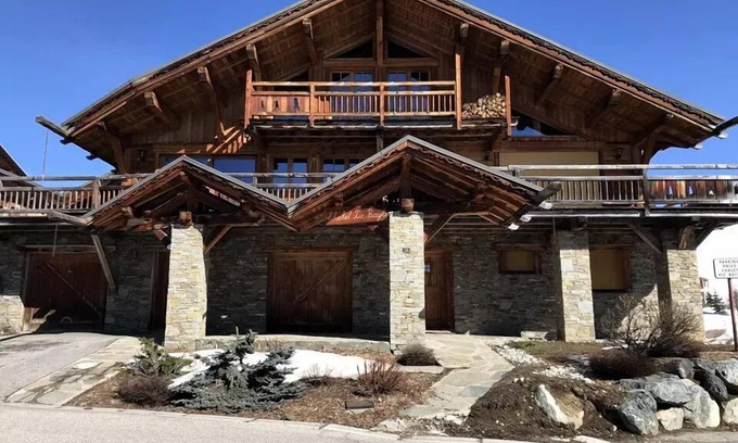 Cognet Chalet De Esquí | Chalet Pic Bayle - HIGH COGNET CHALET 250 m2-10 pers